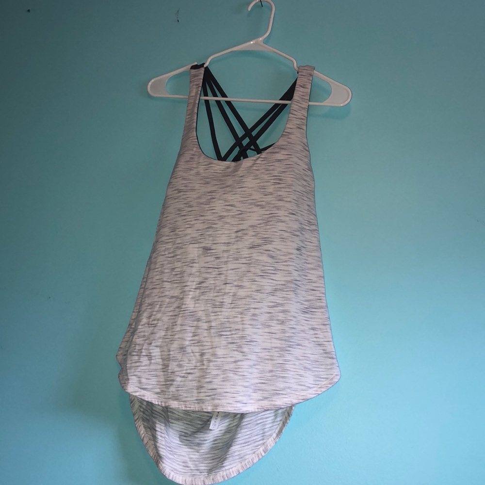 LuLu Lemon 🍋 work out top